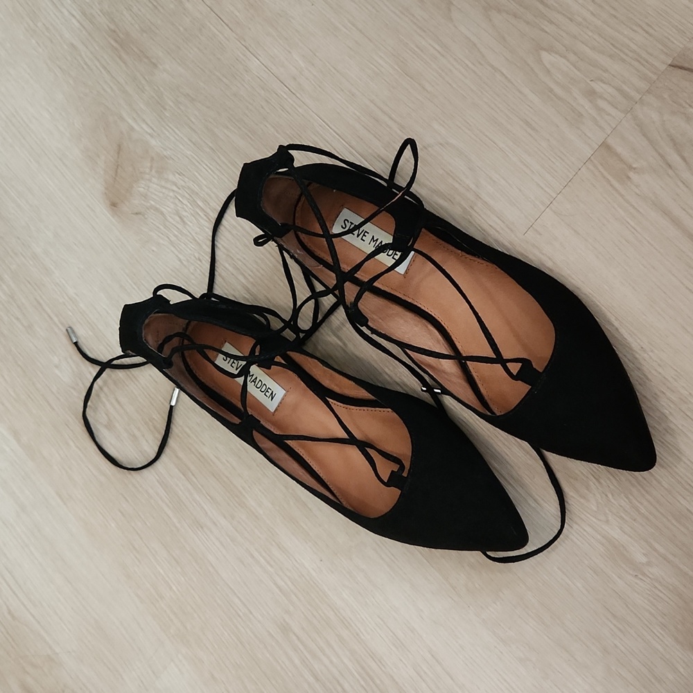 Steve Madden Lecrew lace up flats